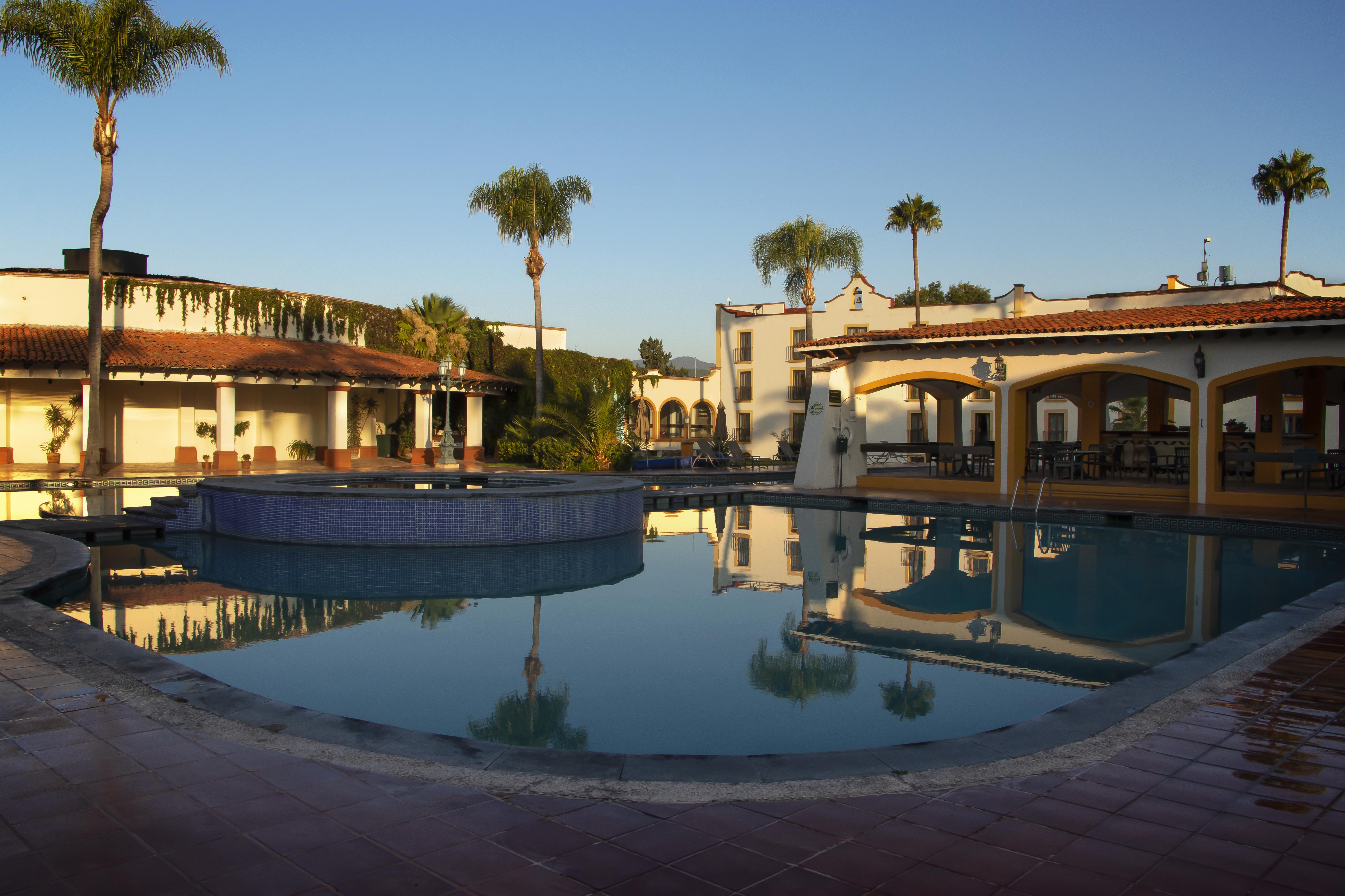 Hotel Mision Grand Juriquilla Exterior foto