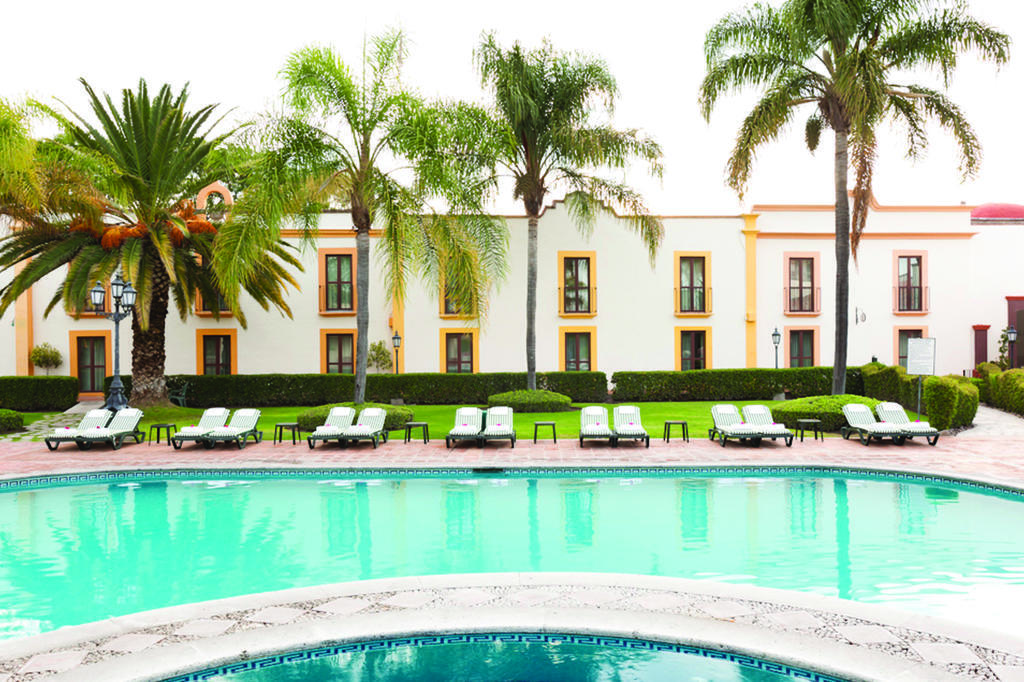 Hotel Mision Grand Juriquilla Exterior foto
