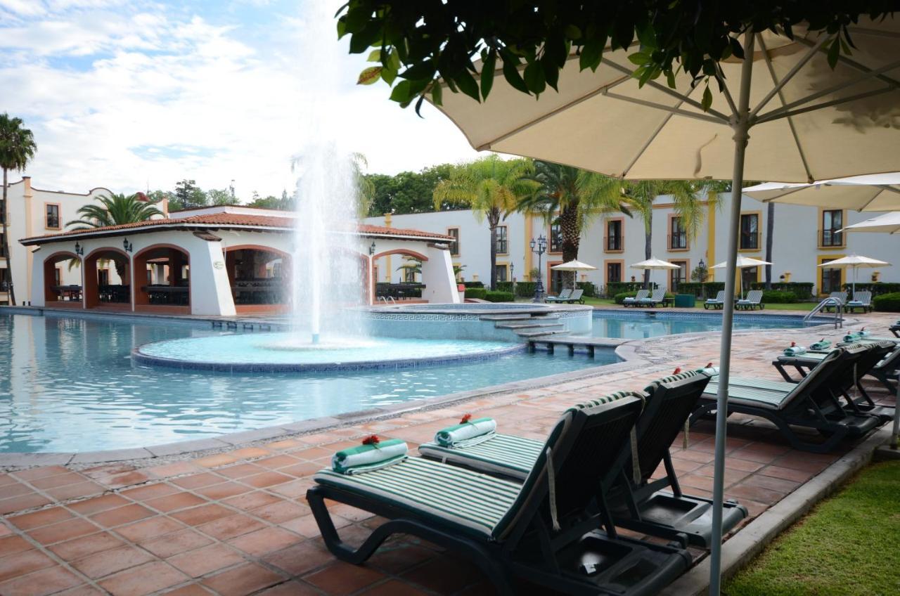 Hotel Mision Grand Juriquilla Exterior foto